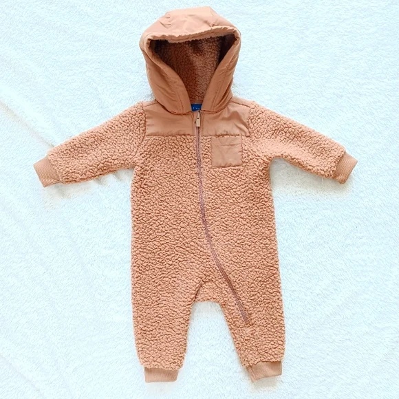 SOLD Bunting Suit 6-12mo - Picture 1 of 1